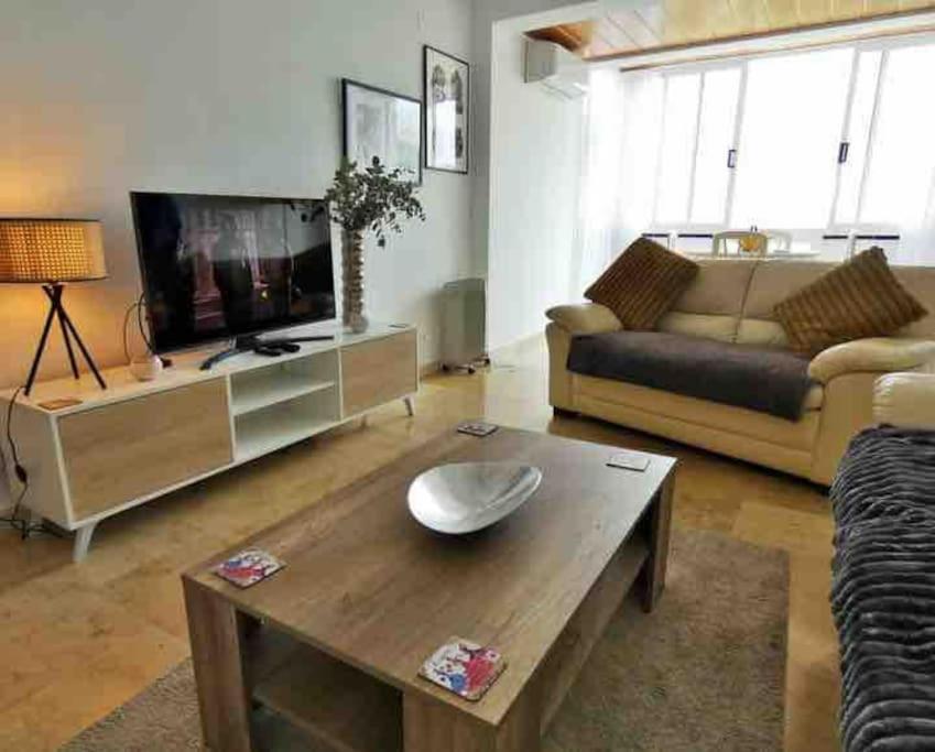 Lovely 2 Bedroom Apartment 2Nd Line To Beach El Albir Luaran gambar